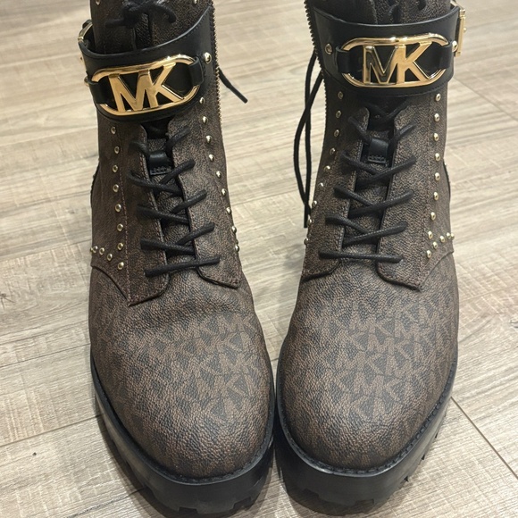 Michael Kors Combat Boots - Picture 1 of 8